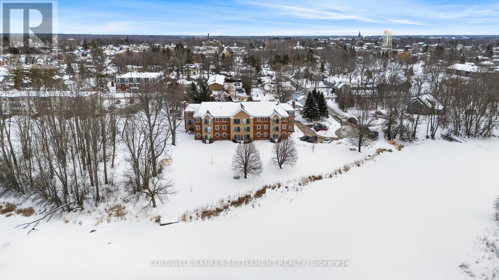 201 - 19 John Street, Perth, Ontario K7H 1T8 - Photo 3 - X12823704