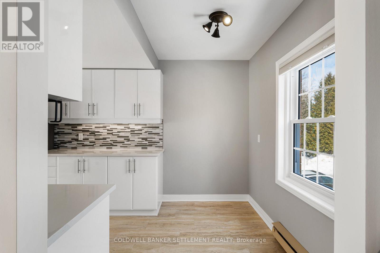 201 - 19 John Street, Perth, Ontario K7H 1T8 - Photo 40 - X12823704