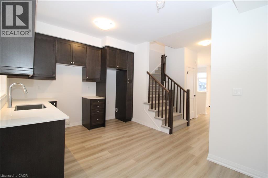 55 Tom Brown Drive Unit# 65, Paris, Ontario  N3L 0N5 - Photo 9 - 40773211