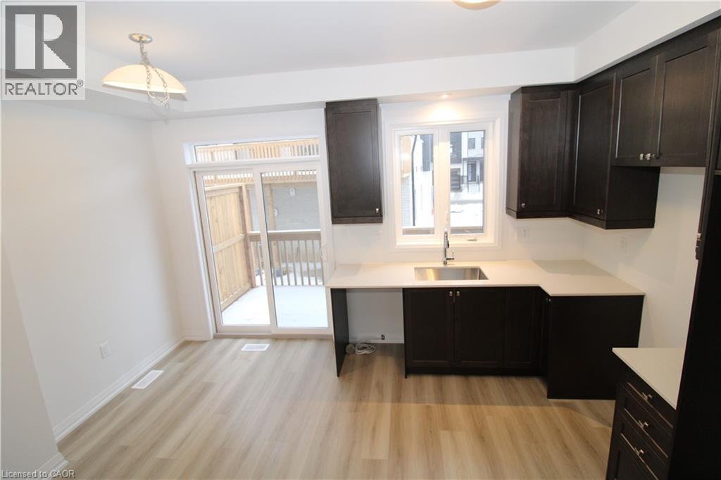 55 Tom Brown Drive Unit# 65, Paris, Ontario  N3L 0N5 - Photo 11 - 40773211