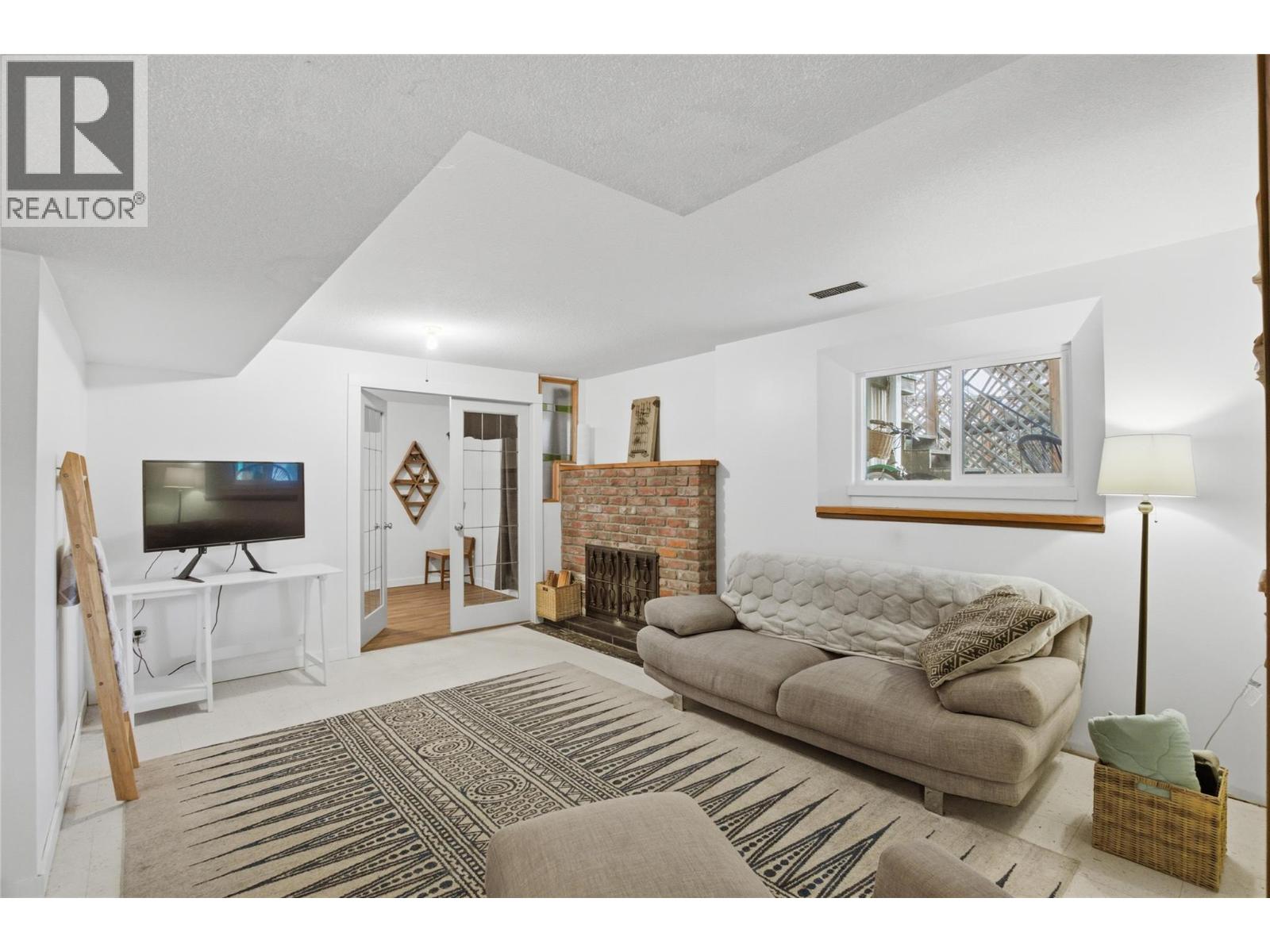 1562 Southview Terrace, Kamloops, British Columbia  V2B 7R5 - Photo 15 - 10374541