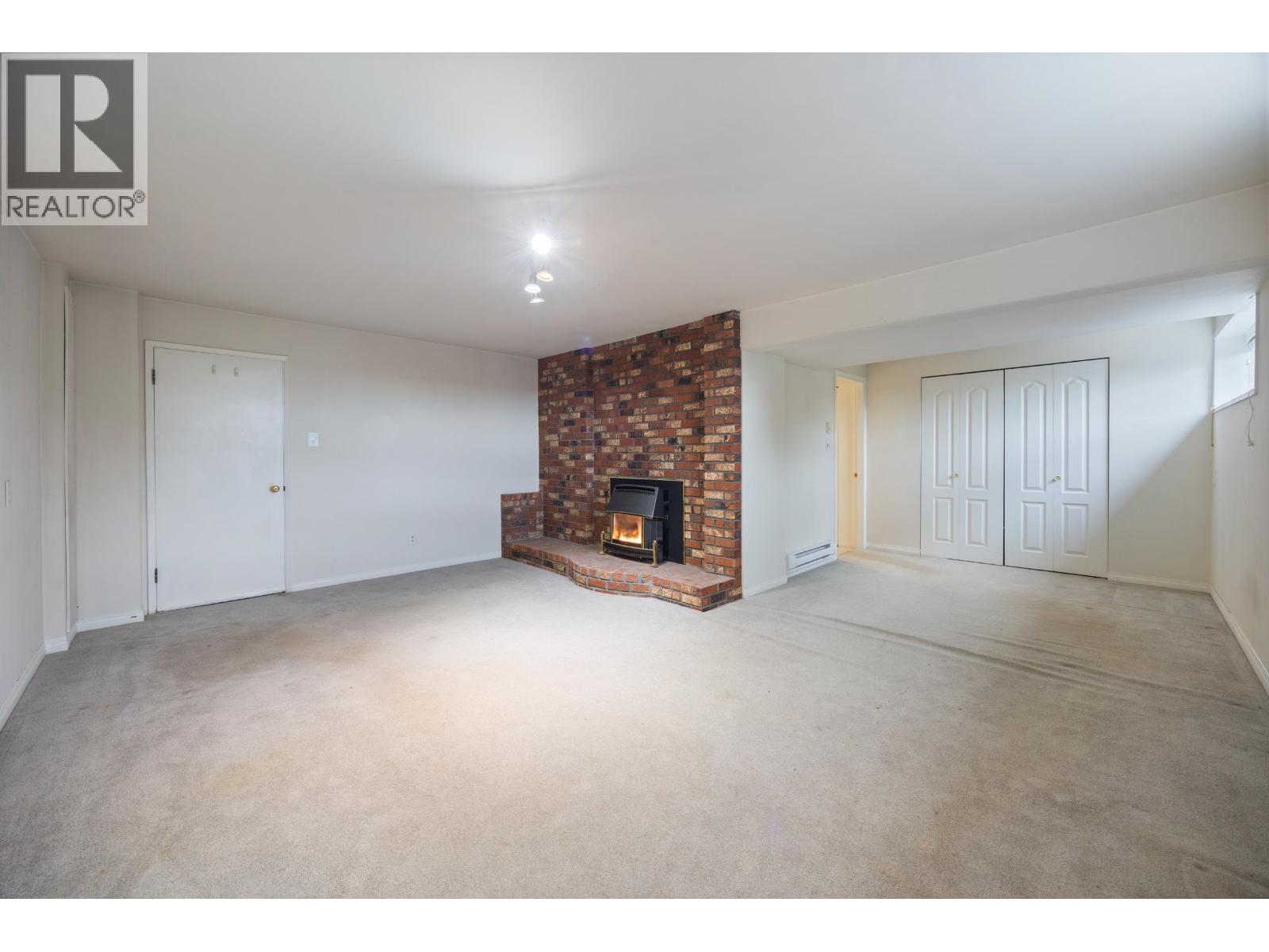 8608 Buller Avenue, Burnaby, British Columbia  V5J 4V3 - Photo 24 - R3093885