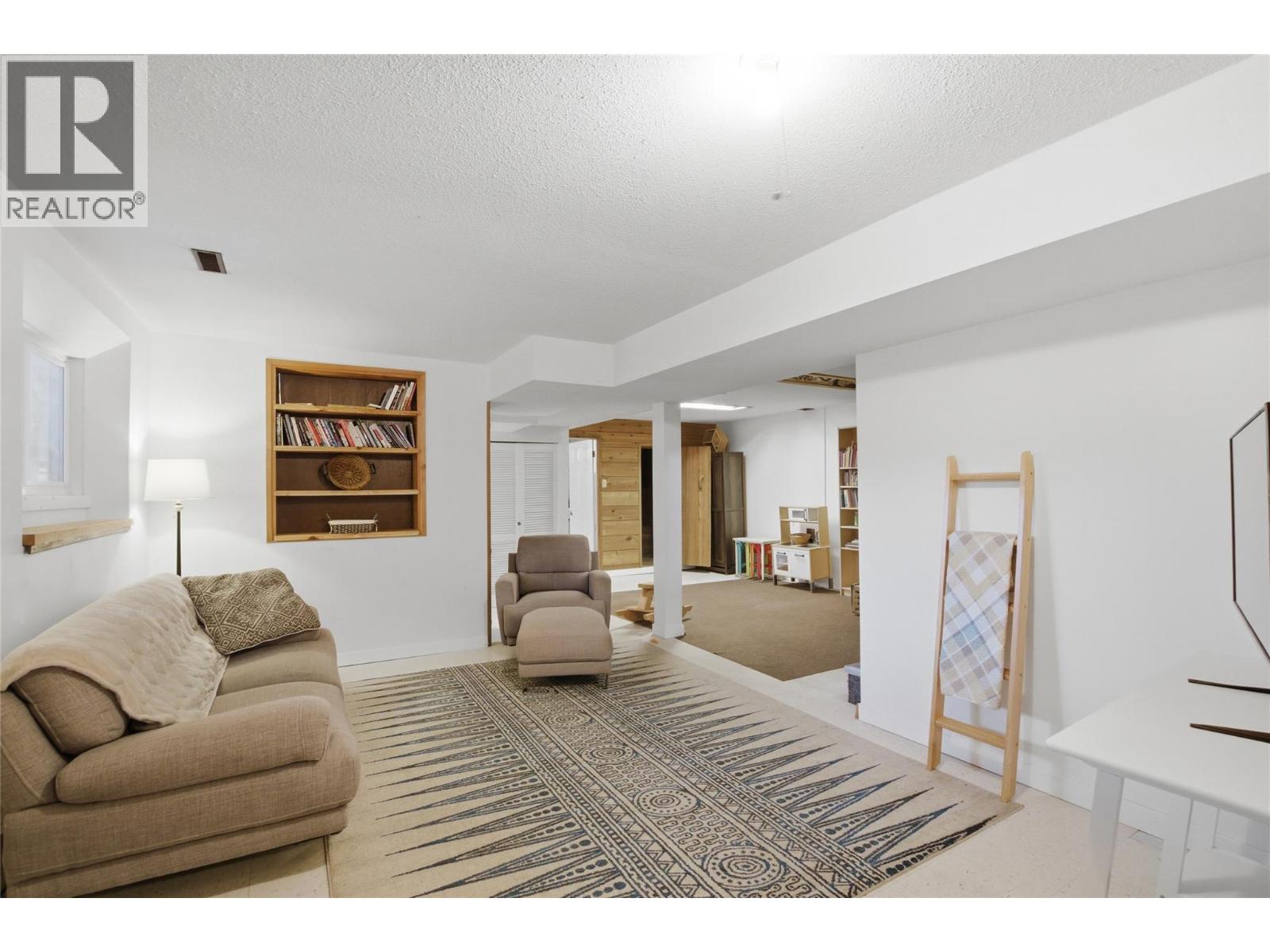 1562 Southview Terrace, Kamloops, British Columbia  V2B 7R5 - Photo 16 - 10374541