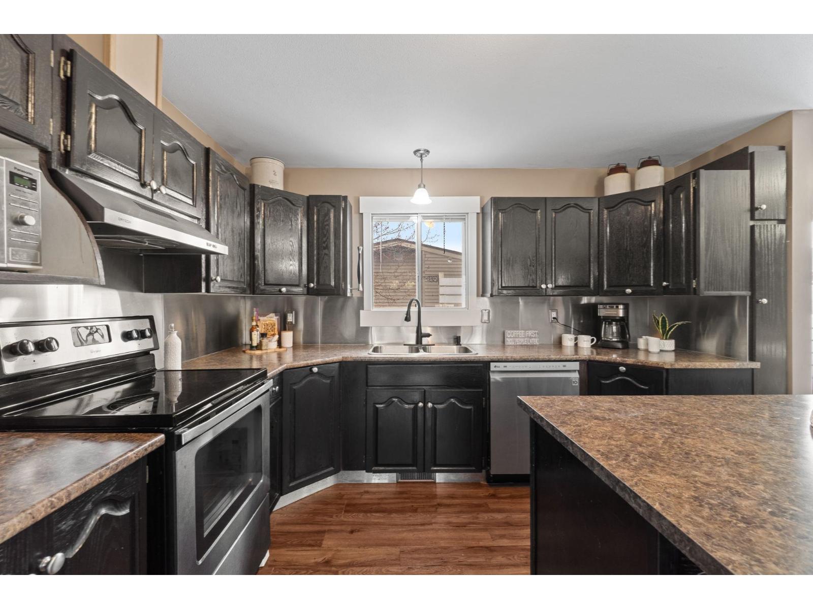 8867 Hazel Street, Chilliwack Proper South, Chilliwack, British Columbia  V2P 7C1 - Photo 9 - R3092620