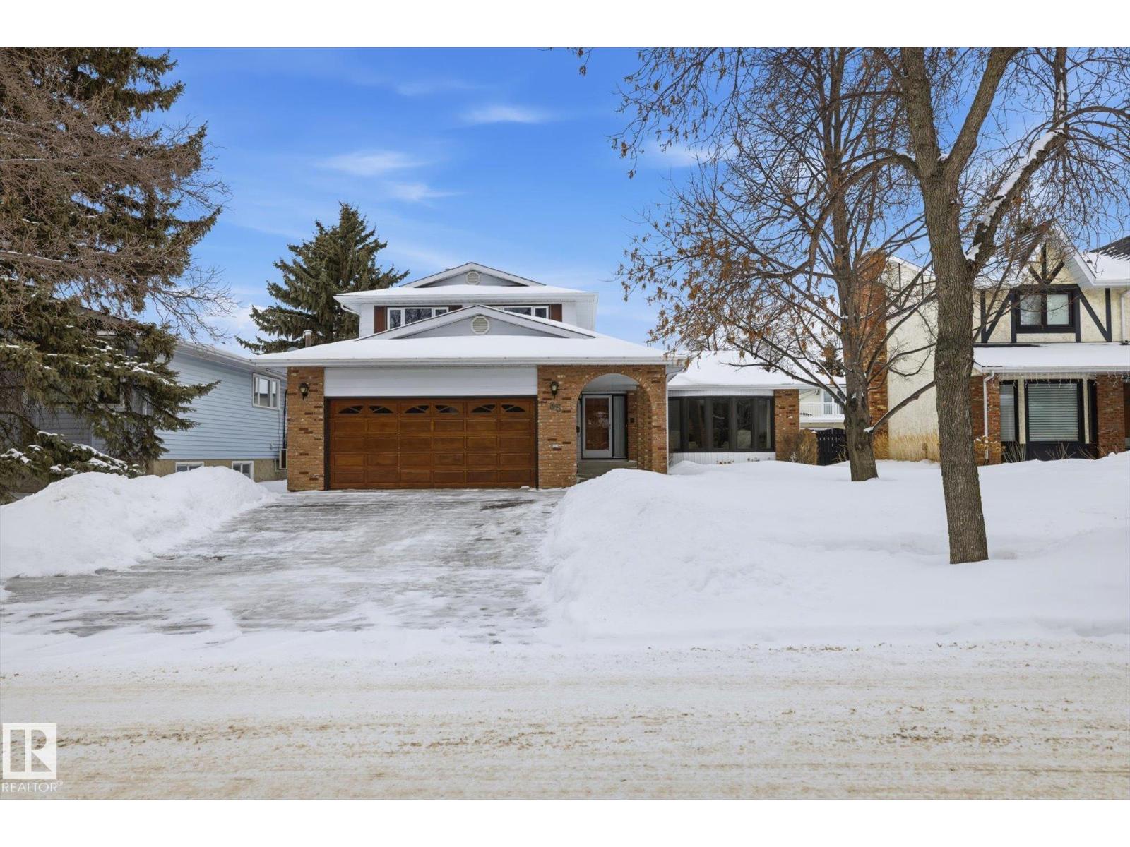 65 LORNE CR, St. Albert, Alberta