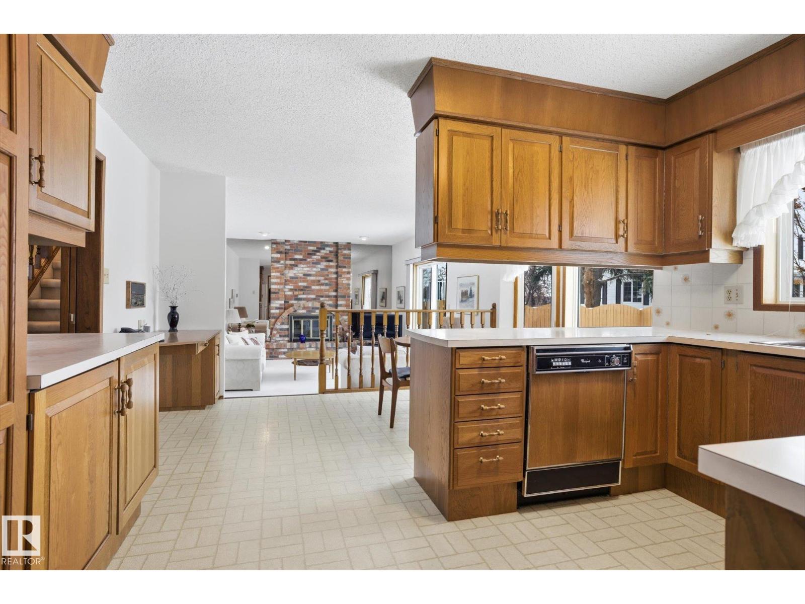 65 Lorne Cr, St. Albert, Alberta  T8N 3R5 - Photo 14 - E4474957