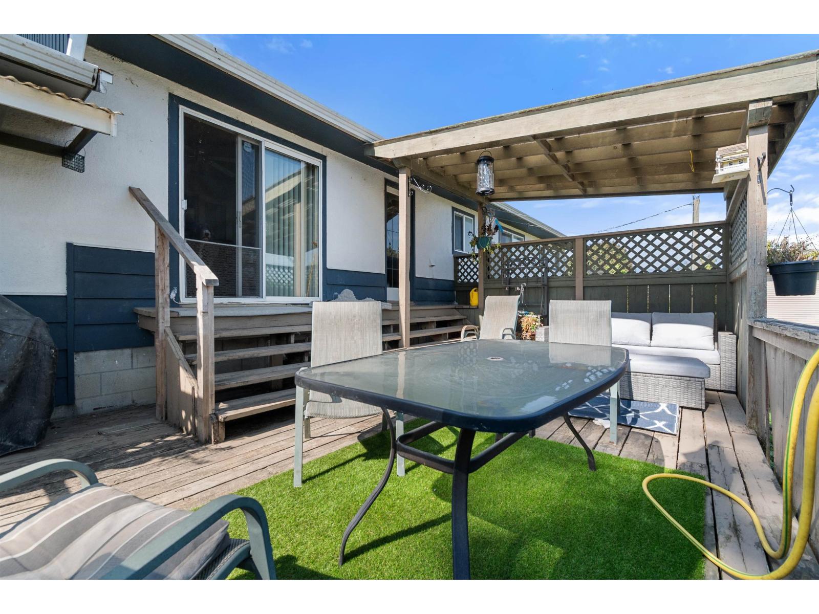 6050 Chadsey Road, Greendale, Chilliwack, British Columbia  V2R 4P2 - Photo 32 - R3051113