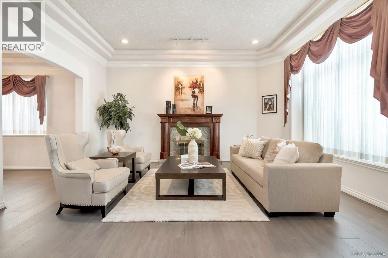 8777 Wheeler Road, Richmond, British Columbia  V6Y 2M4 - Photo 2 - R3093879