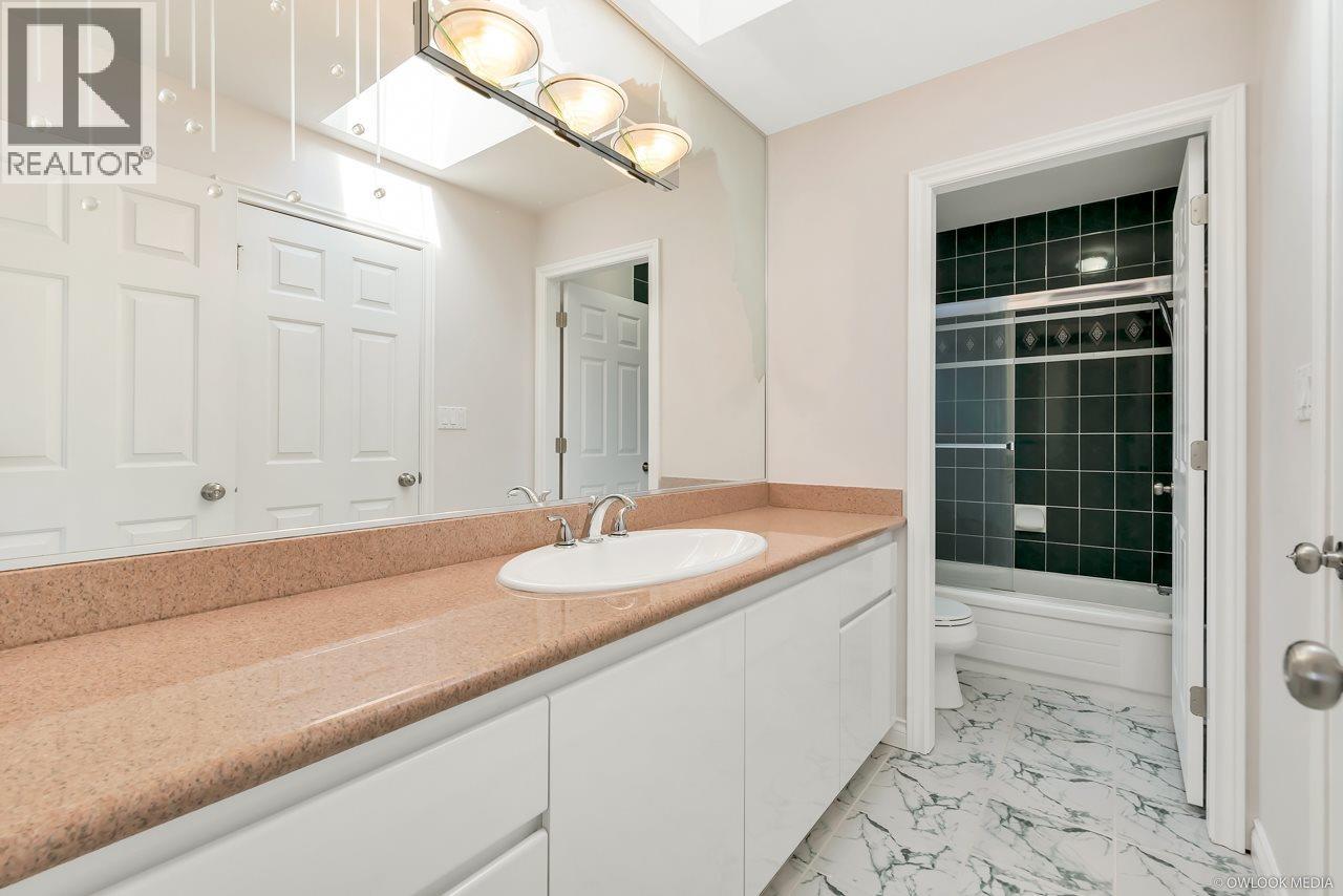8777 Wheeler Road, Richmond, British Columbia  V6Y 2M4 - Photo 17 - R3093879
