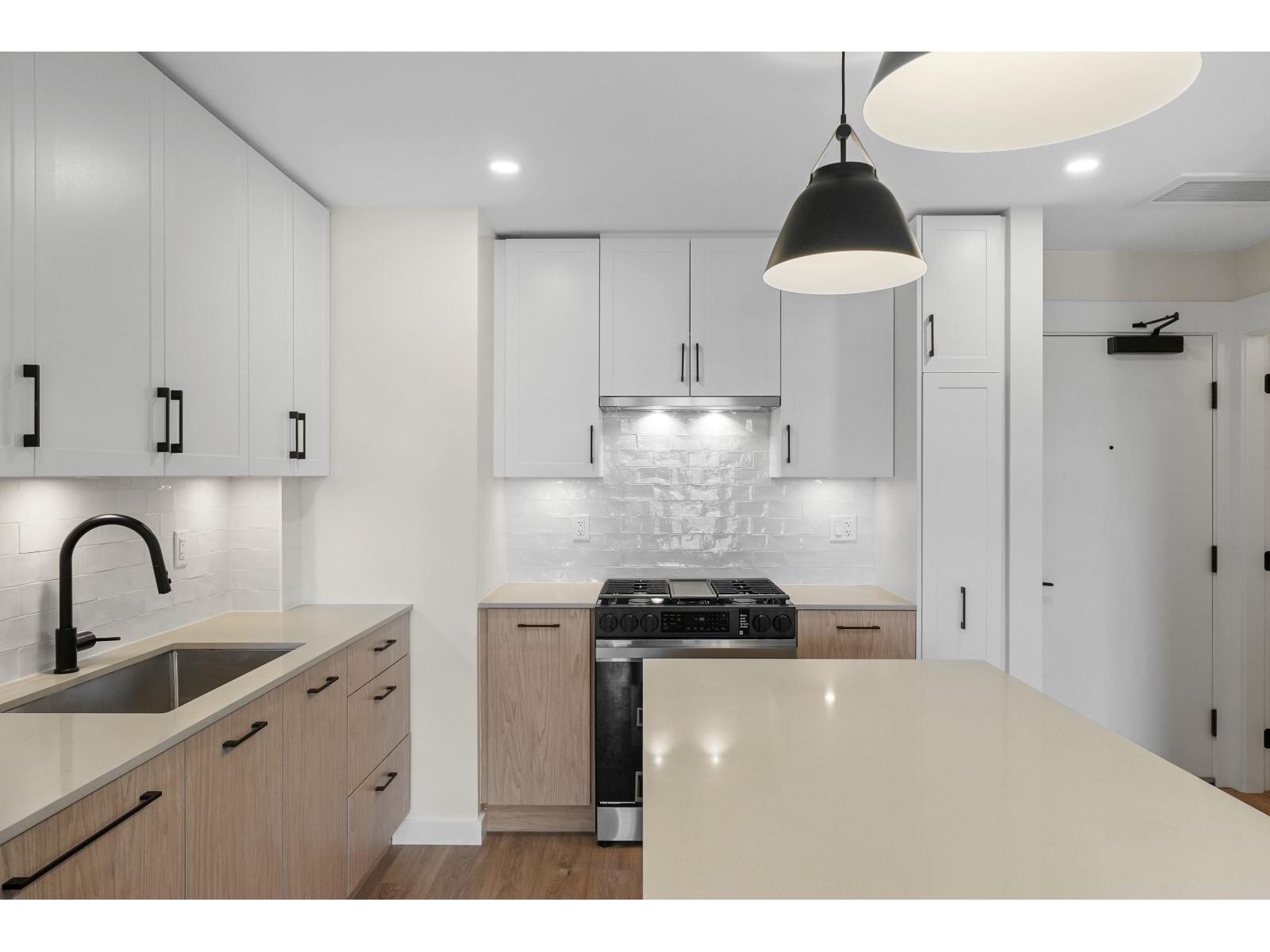 505 27218 Aldergrove Town Centre Drive, Langley, British Columbia  V4W 3N7 - Photo 5 - R3092381