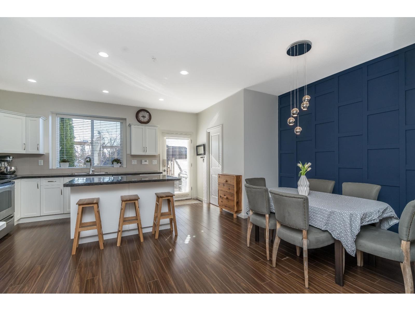 20854 72 Avenue, Langley, British Columbia  V2Y 0J1 - Photo 9 - R3093437