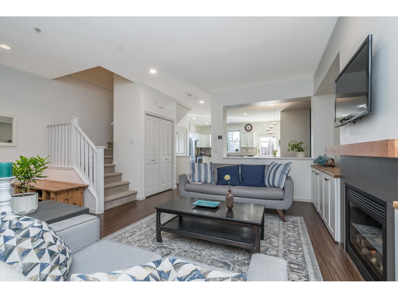 20854 72 Avenue, Langley, British Columbia  V2Y 0J1 - Photo 7 - R3093437