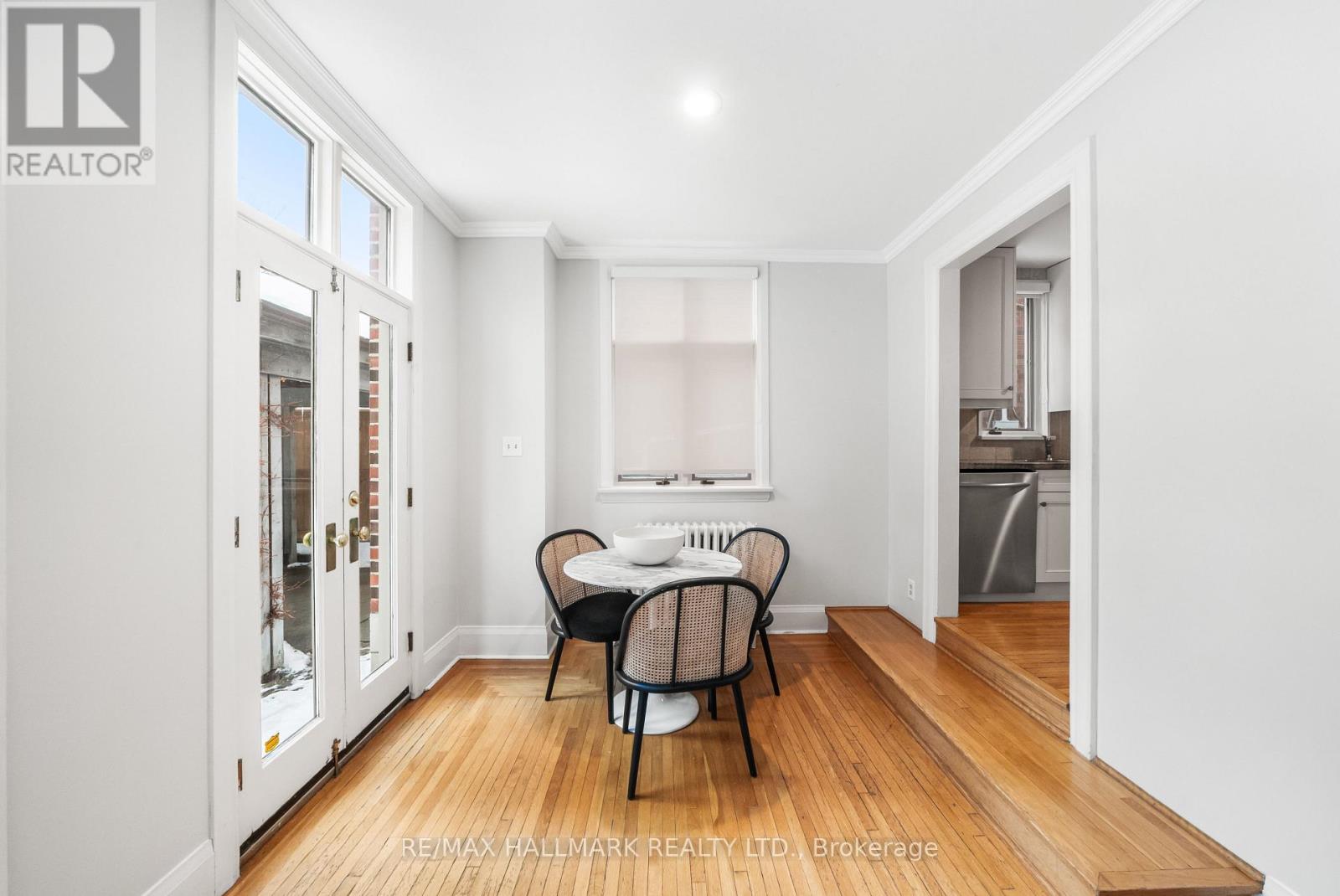 117 Airdrie Road, Toronto, Ontario  M4G 1M6 - Photo 15 - C12823622