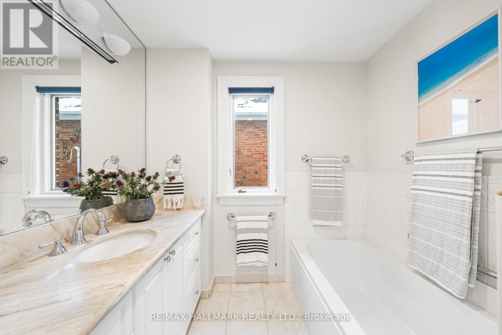 117 Airdrie Road, Toronto, Ontario  M4G 1M6 - Photo 25 - C12823622