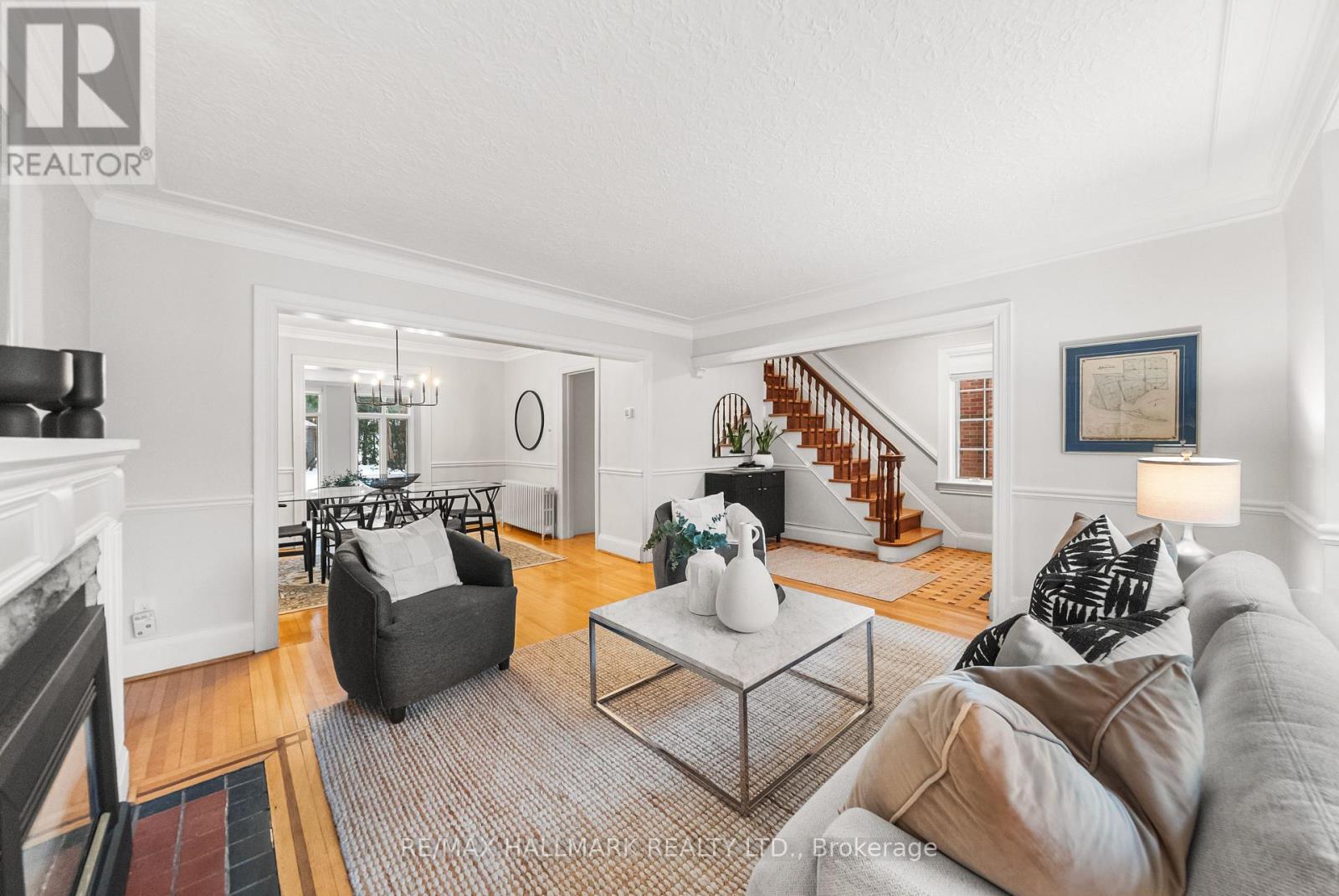 117 Airdrie Road, Toronto, Ontario  M4G 1M6 - Photo 7 - C12823622