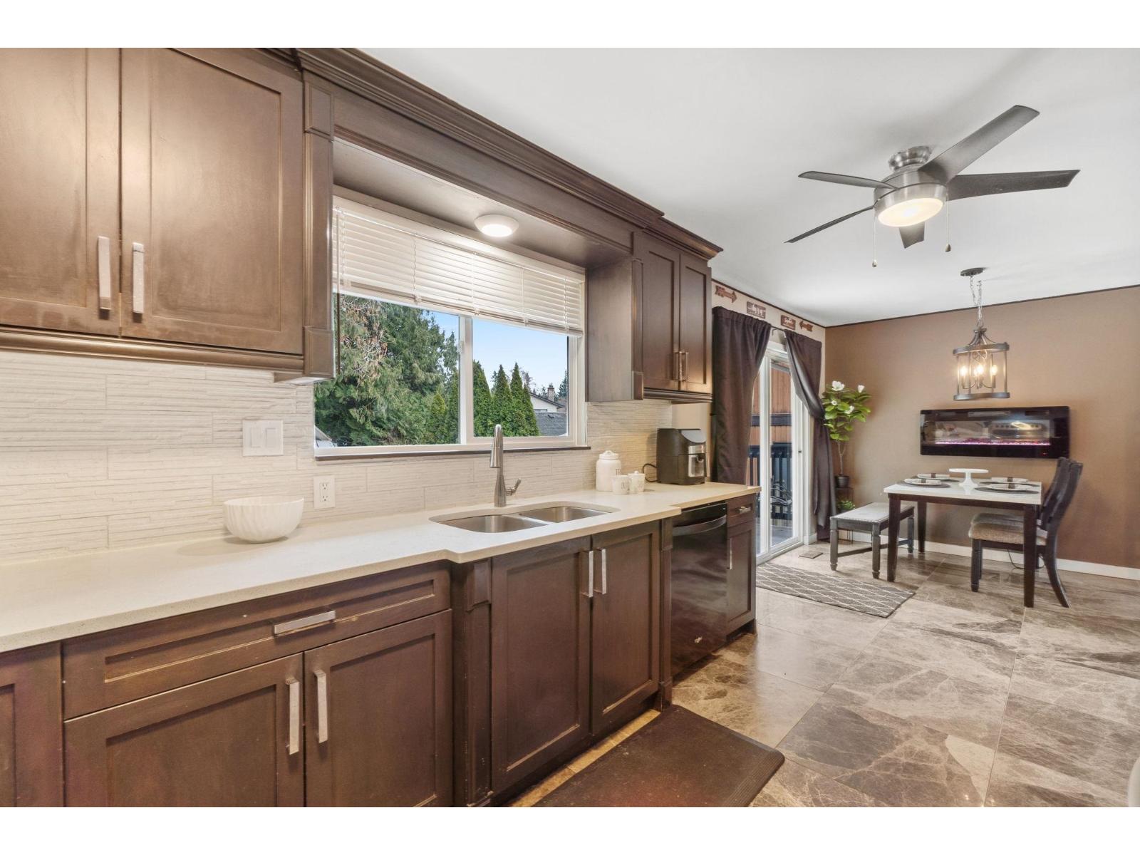 4900 200th Street, Langley, British Columbia  V3A 1L5 - Photo 9 - R3093263