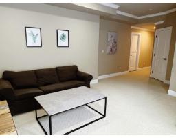 3xx7 162 STREET, Surrey, British Columbia