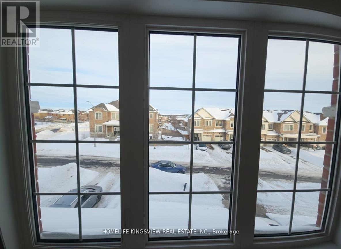 2146 Speare Court, Innisfil (Alcona), Ontario  L9S 0M9 - Photo 5 - N12823706