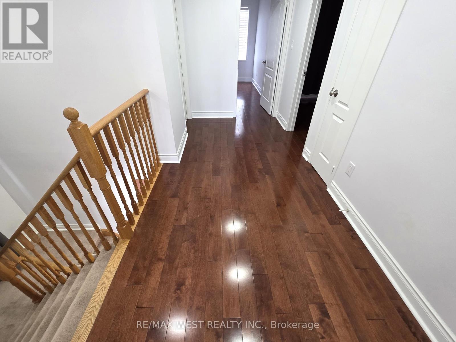 89 Matthew Boyd Crescent, Newmarket (Woodland Hill), Ontario  L3X 3C5 - Photo 14 - N12823746