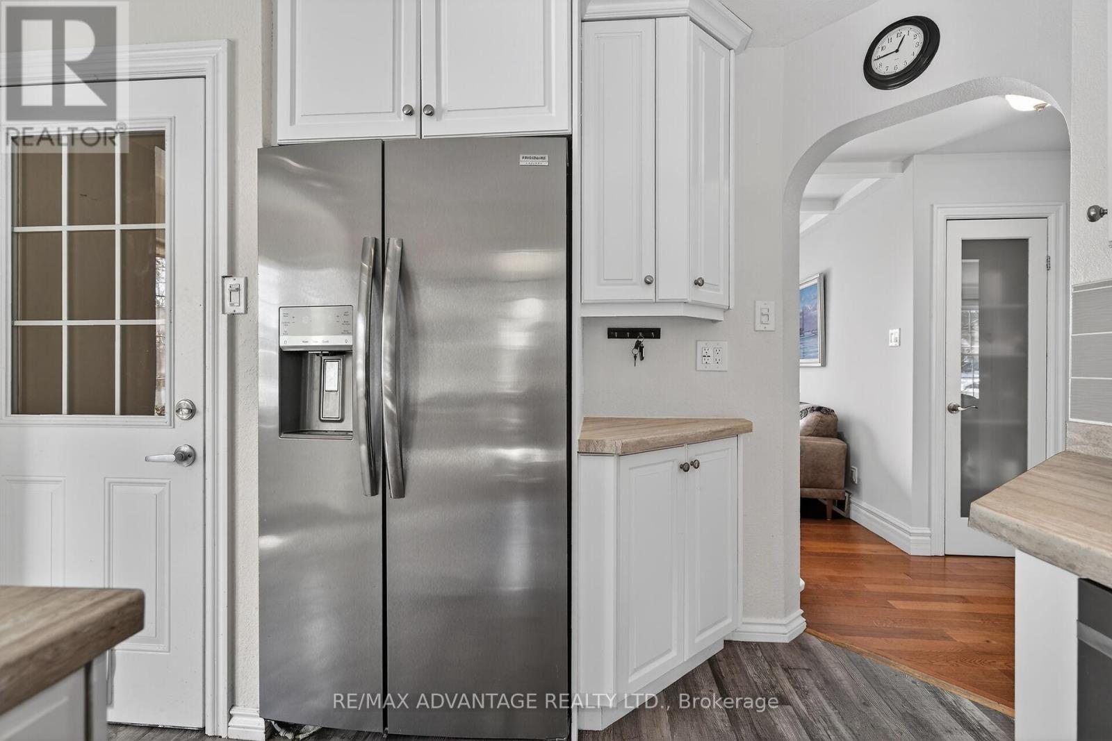 572 Huntingdon Drive, London South, Ontario  N6C 4J4 - Photo 14 - X12822990