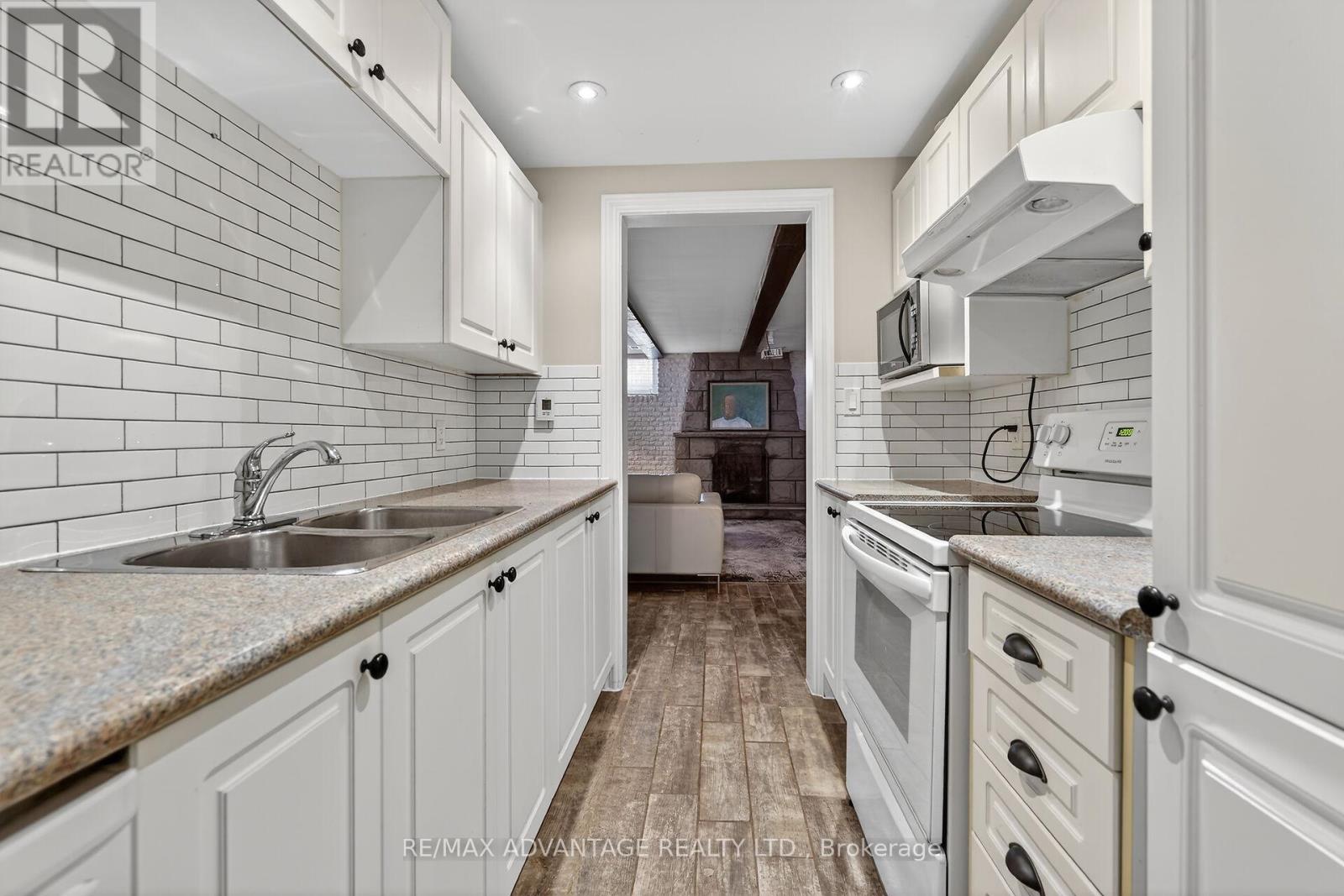 572 Huntingdon Drive, London South, Ontario  N6C 4J4 - Photo 33 - X12822990