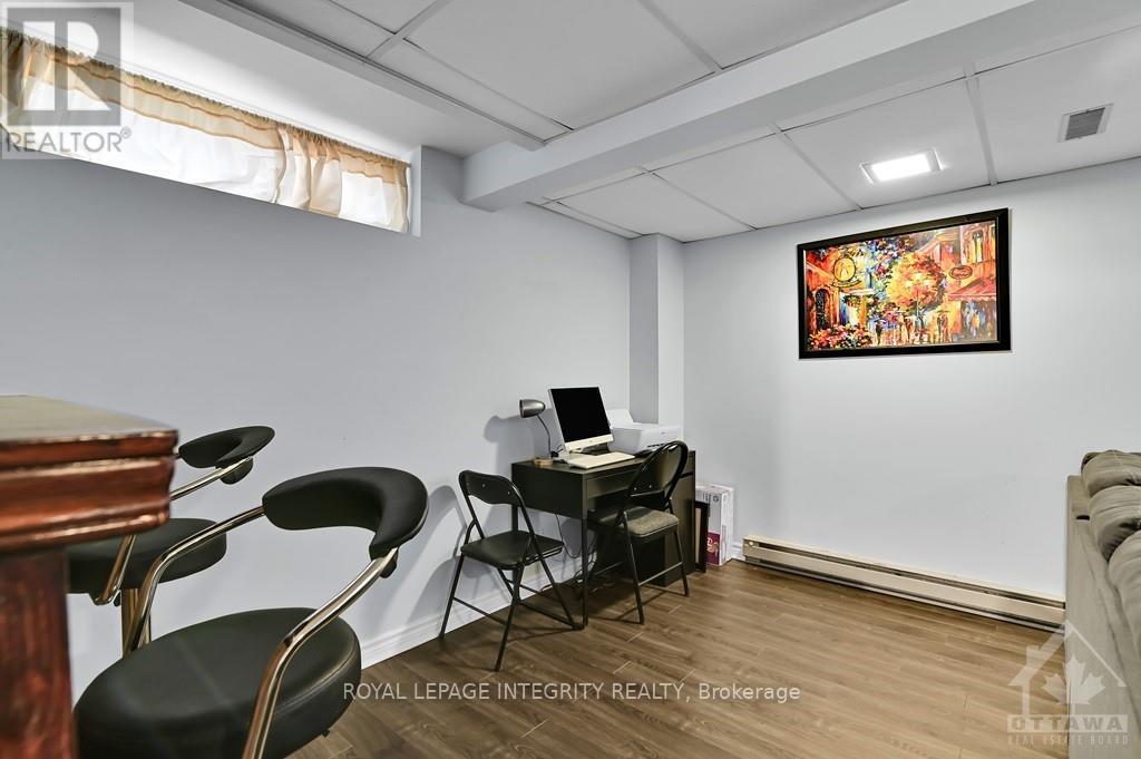 35 - 1880 Summerfields Crescent, Ottawa, Ontario  K1C 7B6 - Photo 24 - X12810324