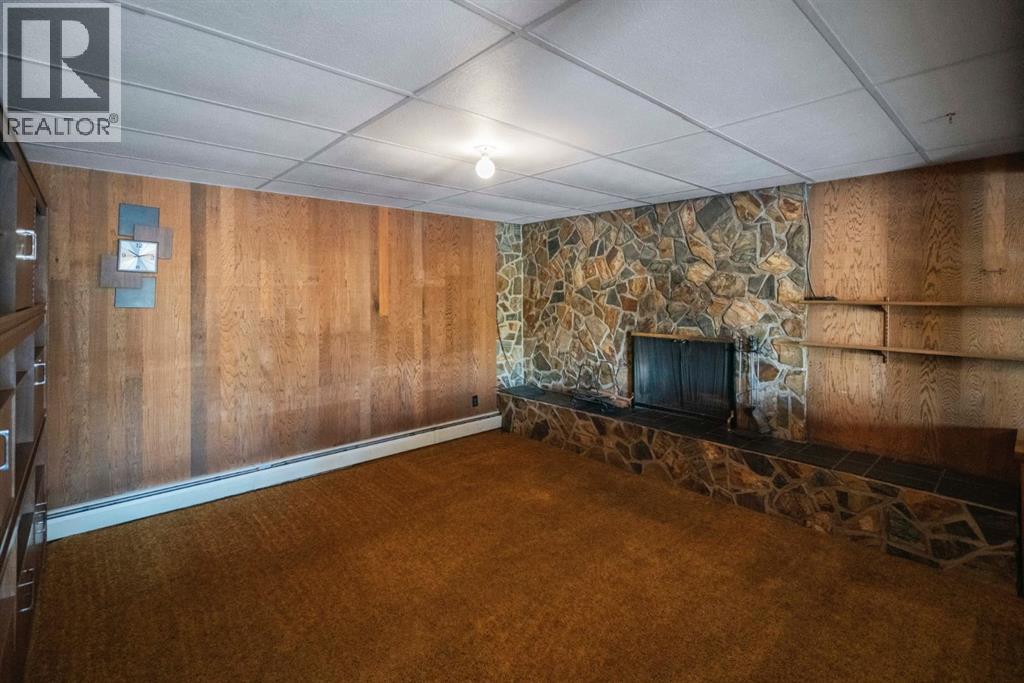 5714 48b Avenue, Camrose, Alberta  T4V 0L7 - Photo 18 - A2271446