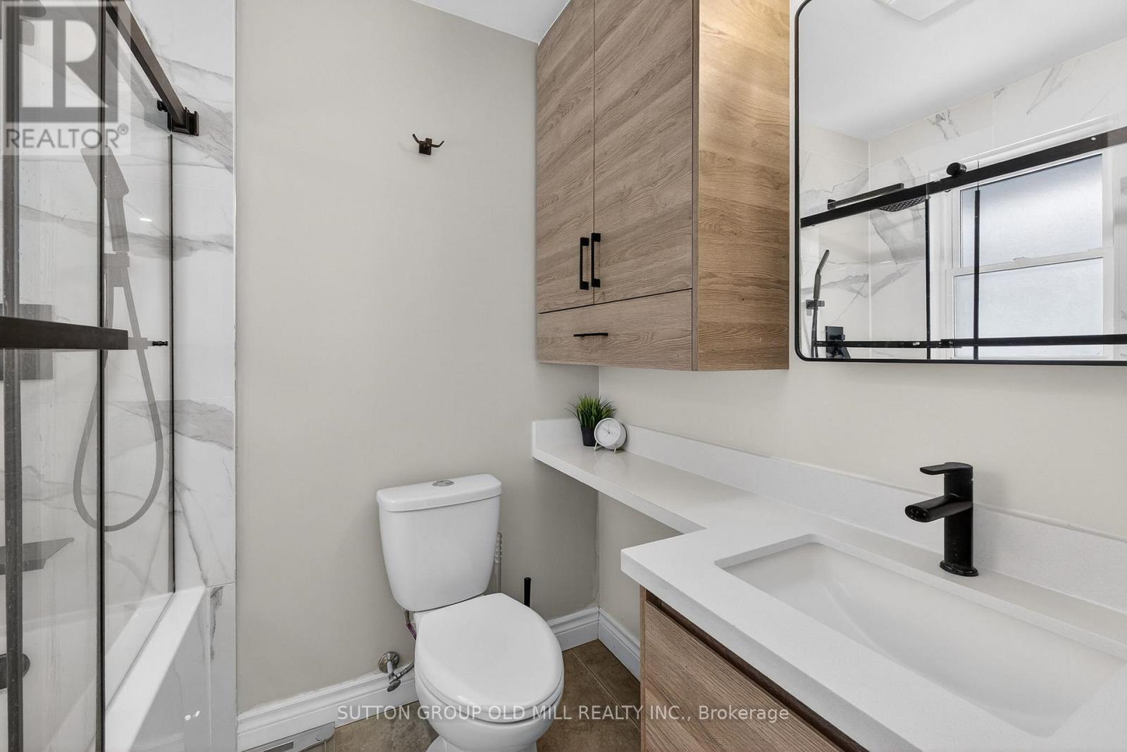 16 Brook Tree Crescent, Toronto, Ontario  M9P 1L1 - Photo 20 - W12823674