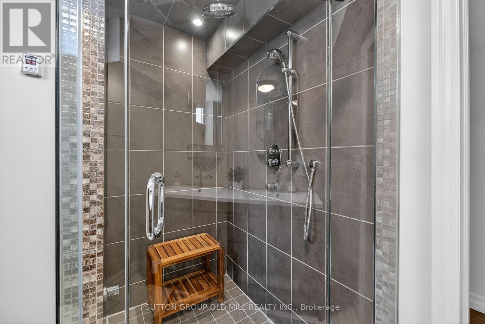 16 Brook Tree Crescent, Toronto, Ontario  M9P 1L1 - Photo 28 - W12823674