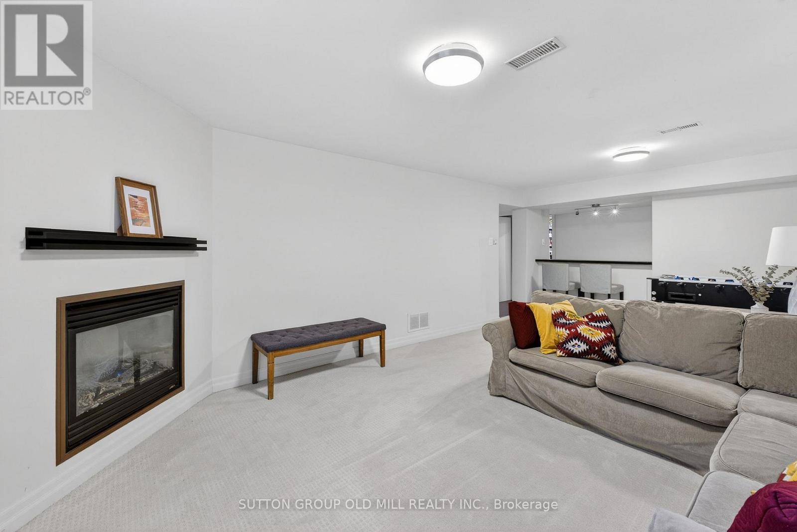 16 Brook Tree Crescent, Toronto, Ontario  M9P 1L1 - Photo 31 - W12823674