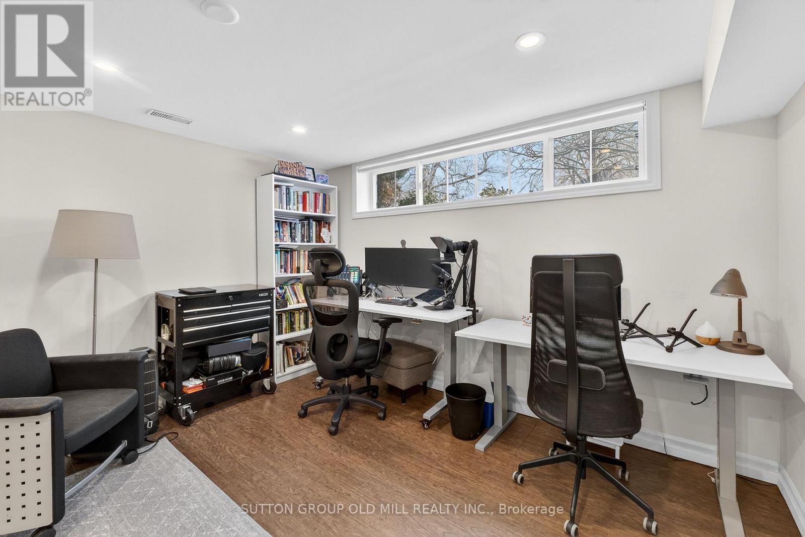 16 Brook Tree Crescent, Toronto, Ontario  M9P 1L1 - Photo 34 - W12823674