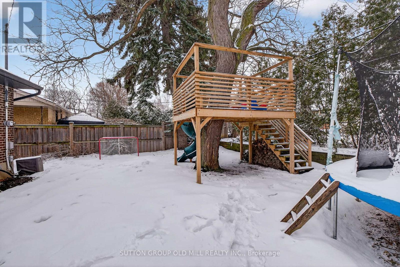 16 Brook Tree Crescent, Toronto, Ontario  M9P 1L1 - Photo 39 - W12823674