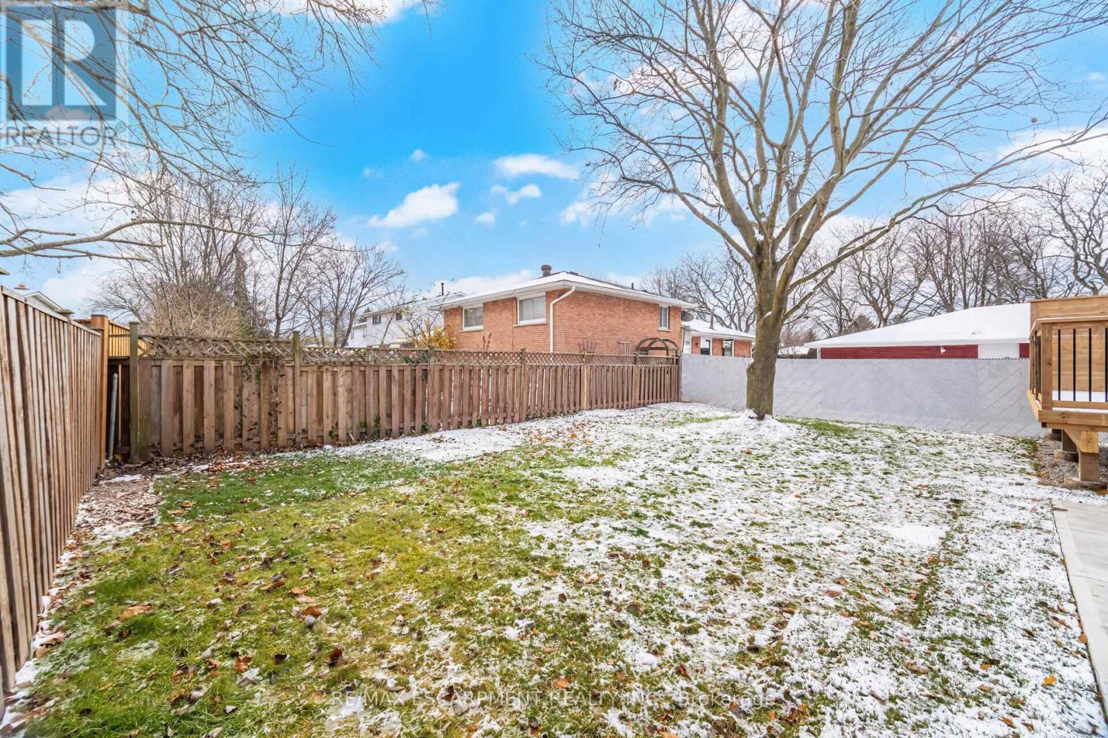 2276 Wyandotte Drive, Oakville, Ontario  L6L 2T5 - Photo 45 - W12823708