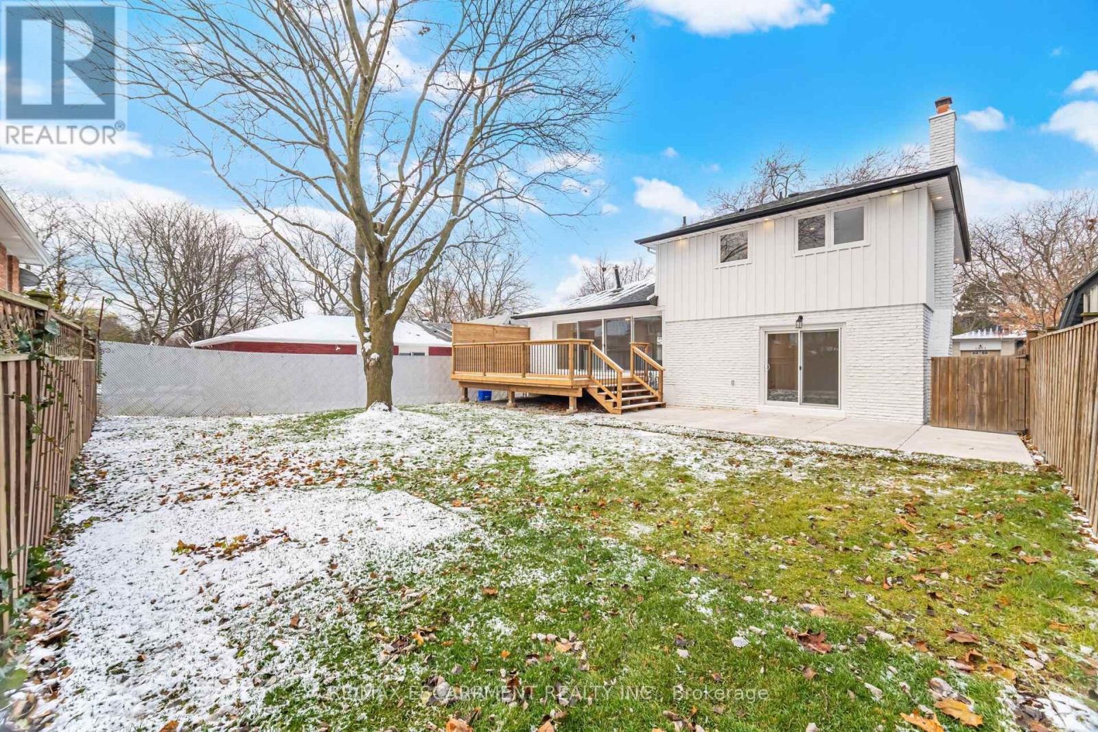 2276 Wyandotte Drive, Oakville, Ontario  L6L 2T5 - Photo 46 - W12823708