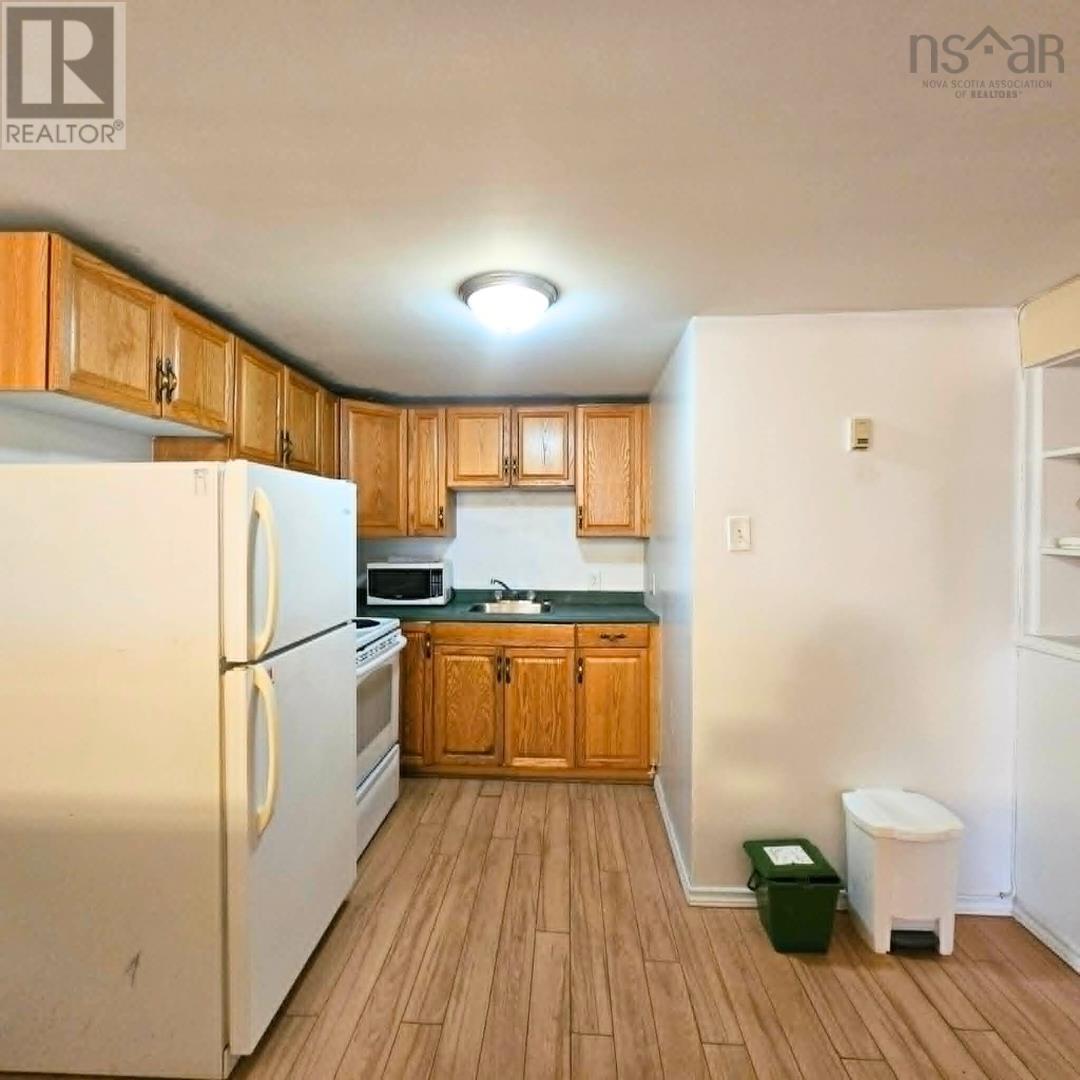 292 Cherry Street, Sydney, Nova Scotia  B1P 3V1 - Photo 10 - 202603435