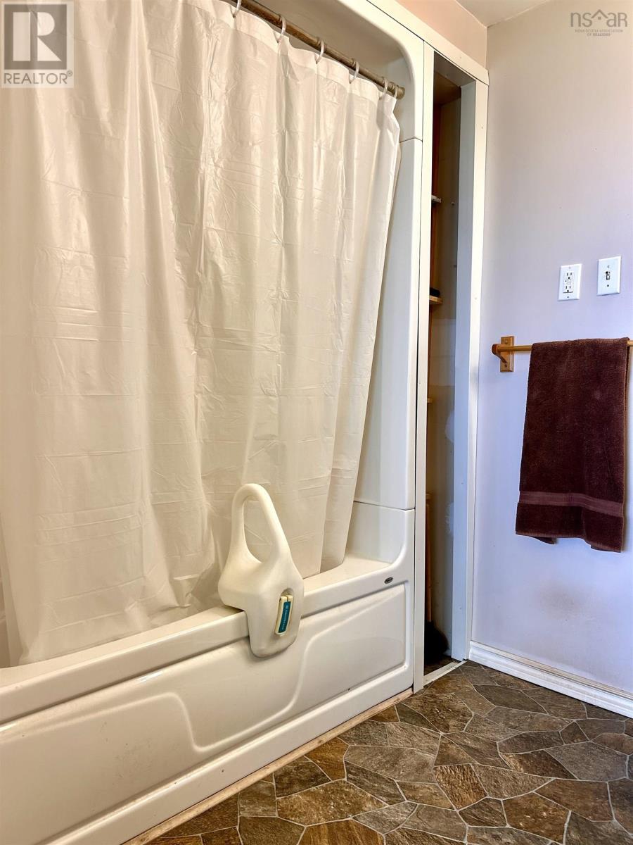 578 Lower Cove Road, Lower Cove, Nova Scotia  B0L 1A0 - Photo 29 - 202603436