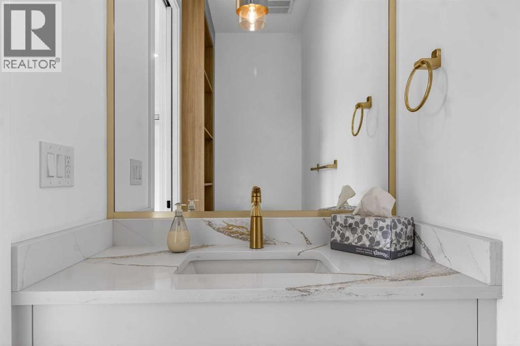 720 52 Avenue Sw, Calgary, Alberta  T2V 0B5 - Photo 6 - A2284949