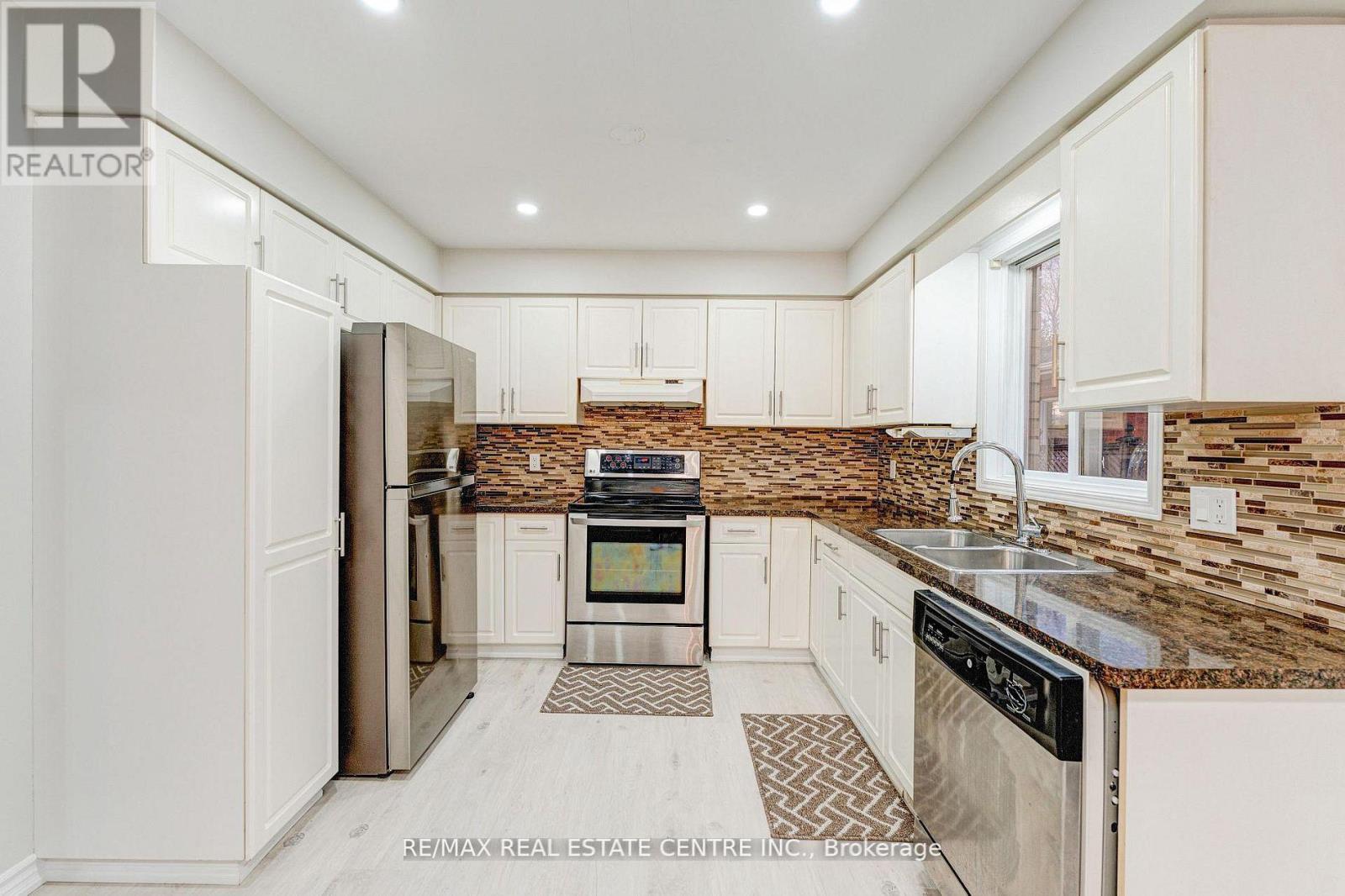 4944 Windgate Drive, Niagara Falls, Ontario  L2H 2Z7 - Photo 10 - X12823628