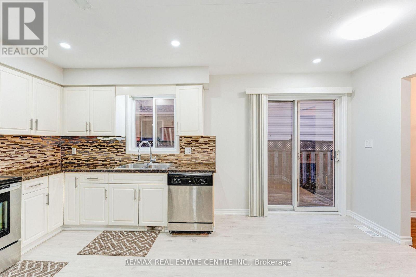 4944 Windgate Drive, Niagara Falls, Ontario  L2H 2Z7 - Photo 13 - X12823628