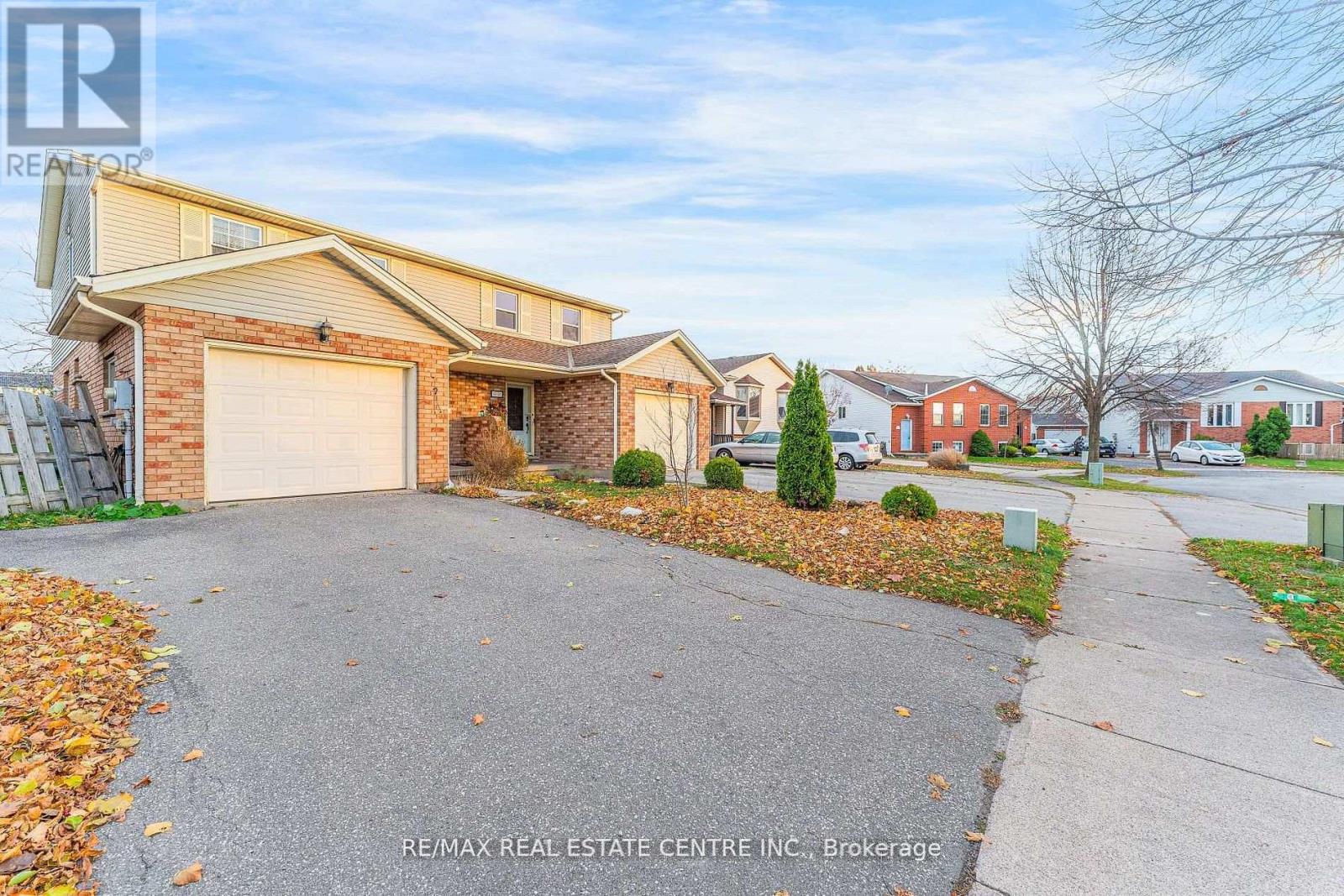 4944 Windgate Drive, Niagara Falls, Ontario  L2H 2Z7 - Photo 2 - X12823628