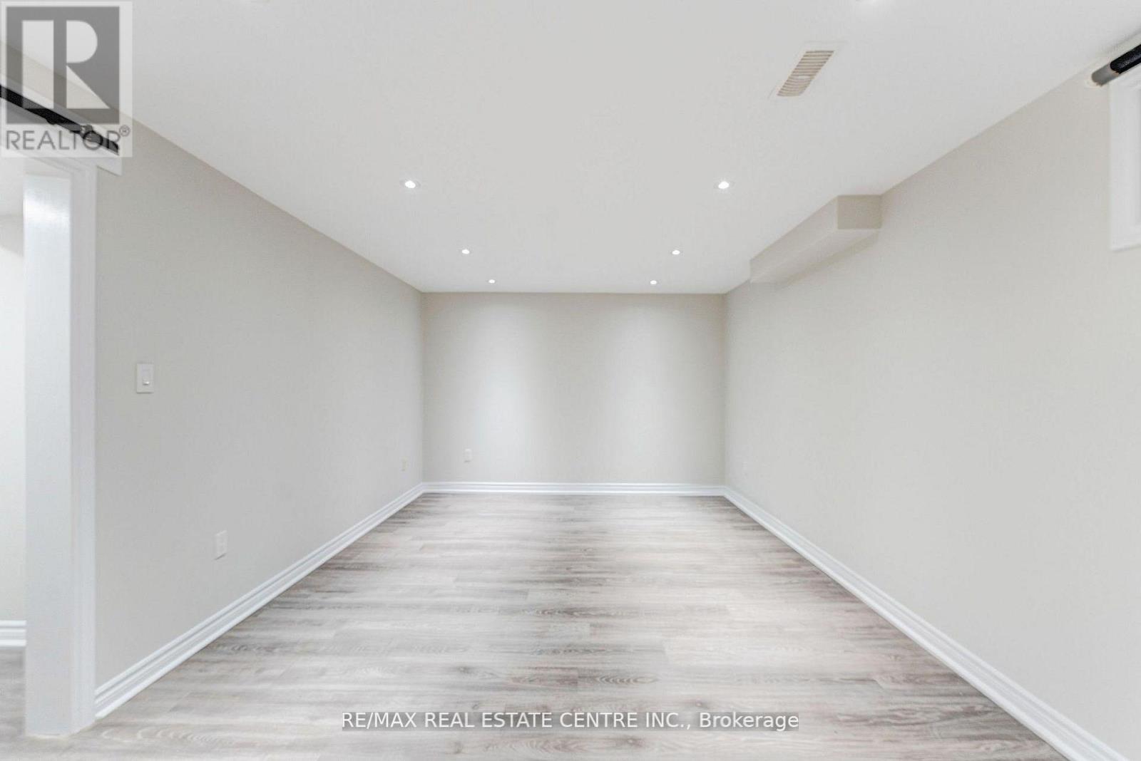 4944 Windgate Drive, Niagara Falls, Ontario  L2H 2Z7 - Photo 24 - X12823628