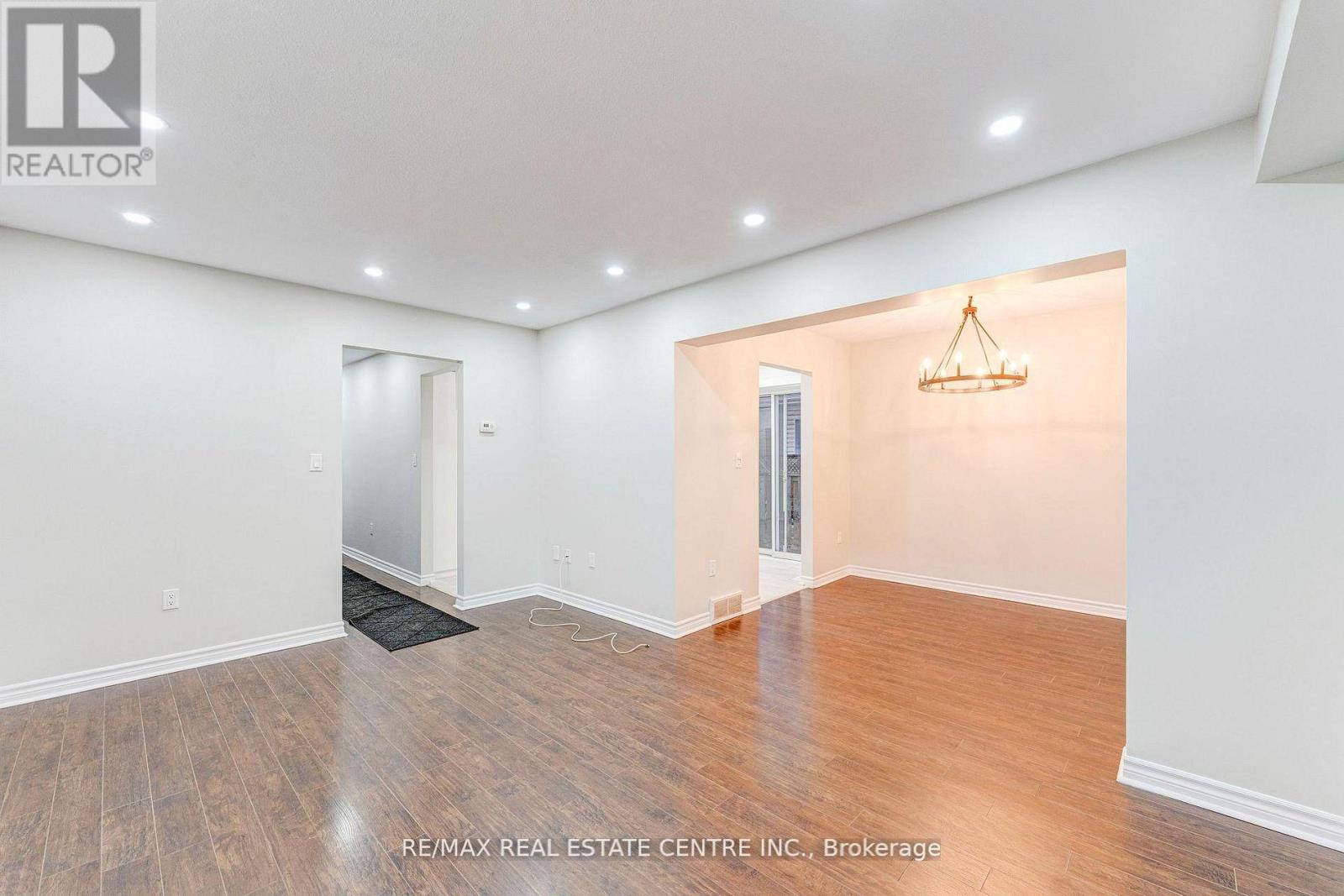 4944 Windgate Drive, Niagara Falls, Ontario  L2H 2Z7 - Photo 6 - X12823628