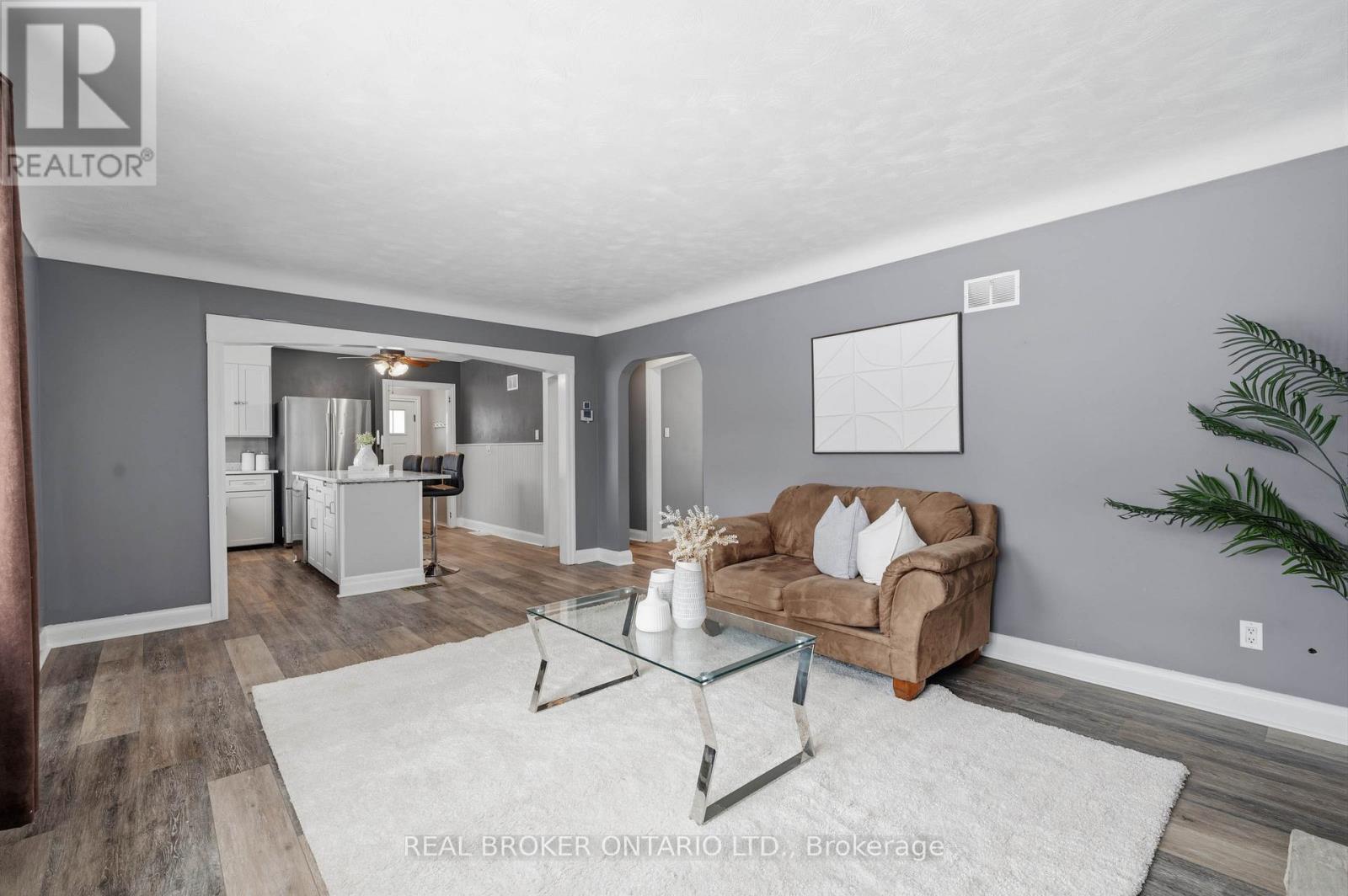 623 Sherring Street, Cambridge, Ontario  N3H 2X1 - Photo 6 - X12823686