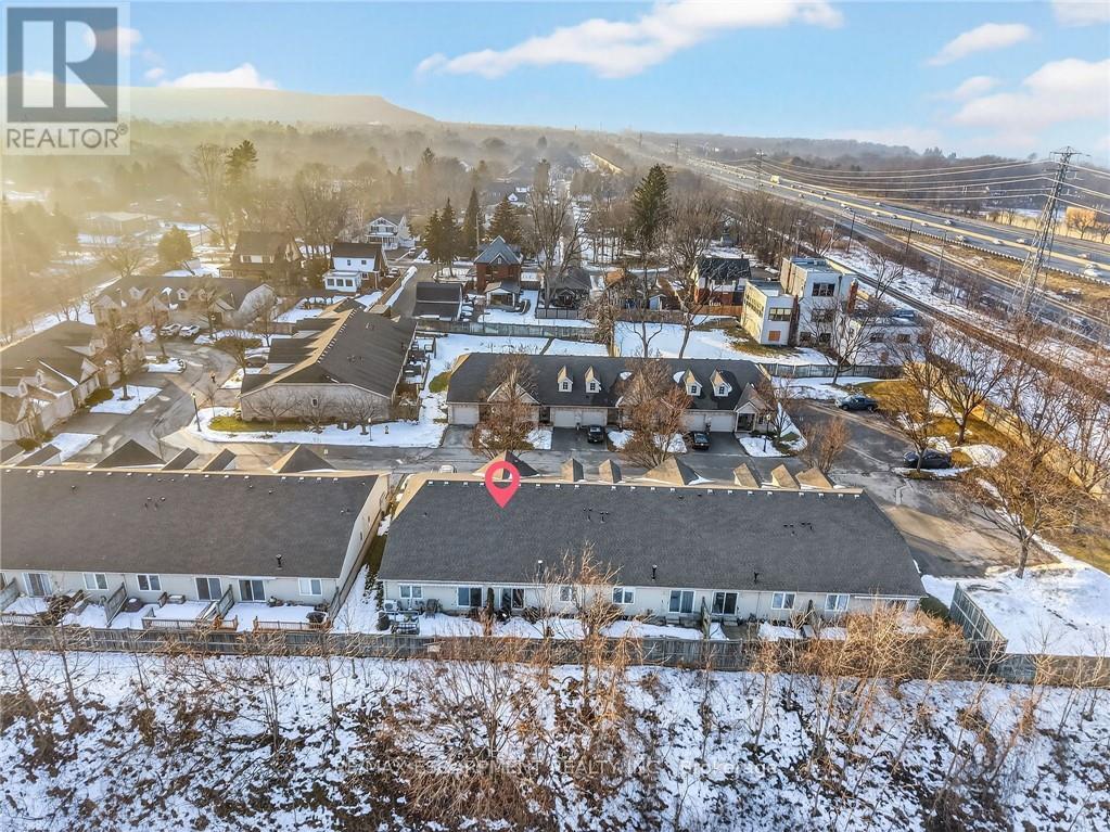 30 - 303 Central Avenue, Grimsby, Ontario  L3M 5L7 - Photo 42 - X12823710