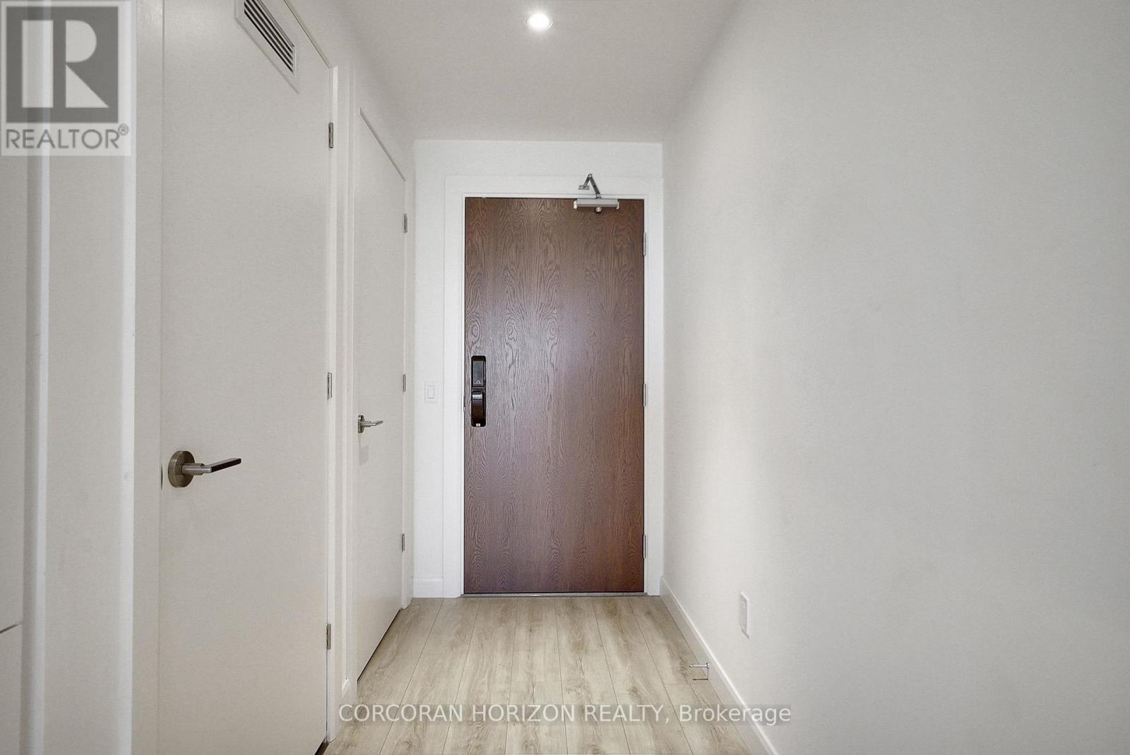 1104 - 741 King Street W, Kitchener, Ontario  N2G 0E9 - Photo 10 - X12823748