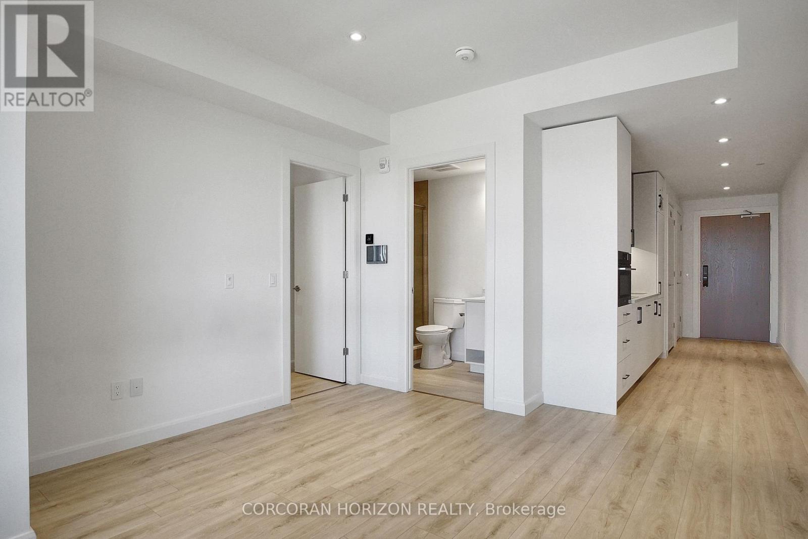 1104 - 741 King Street W, Kitchener, Ontario  N2G 0E9 - Photo 14 - X12823748