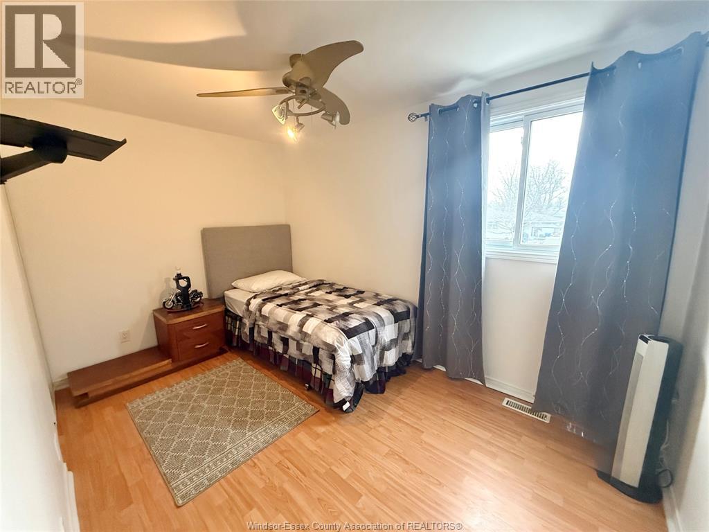 10664 Atwater Crescent Unit# Main, Windsor, Ontario N8N 2T1 - Photo 12 - 26004063