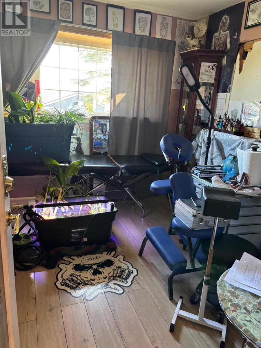 30 Denison Rd, Elliot Lake, Ontario  P5A 1L7 - Photo 28 - SM252909