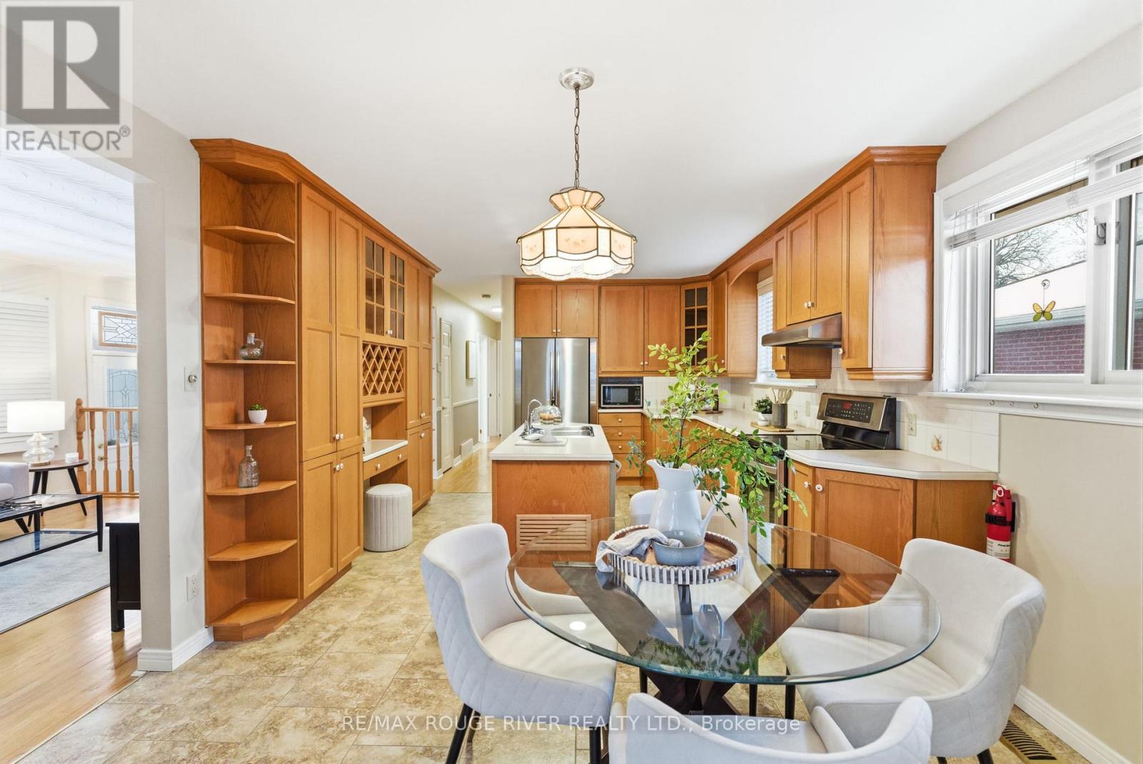 419 Cochrane Street, Whitby, Ontario  L1N 5J6 - Photo 10 - E12823852