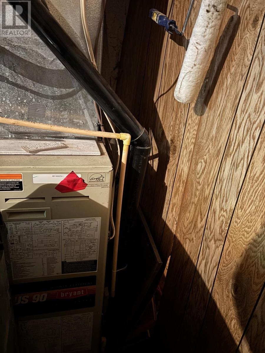 30 Denison Rd, Elliot Lake, Ontario  P5A 1L7 - Photo 42 - SM252909